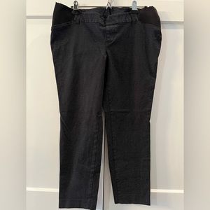 Old Navy Maternity Side Panel Pixie Dress Capris, Black Speckled, Cotton, 12 Reg